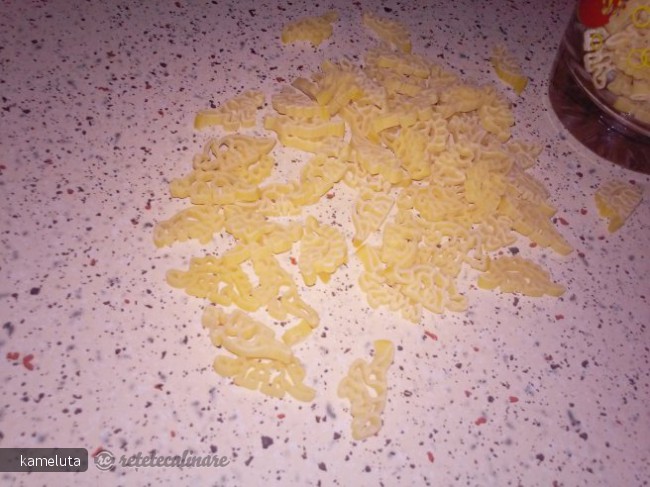 Ciorba de Pui cu Legume