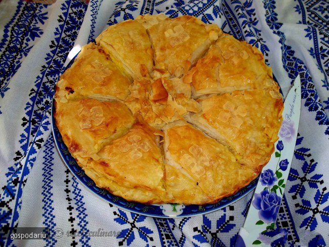 Placinta Yufka cu Branza Dulce