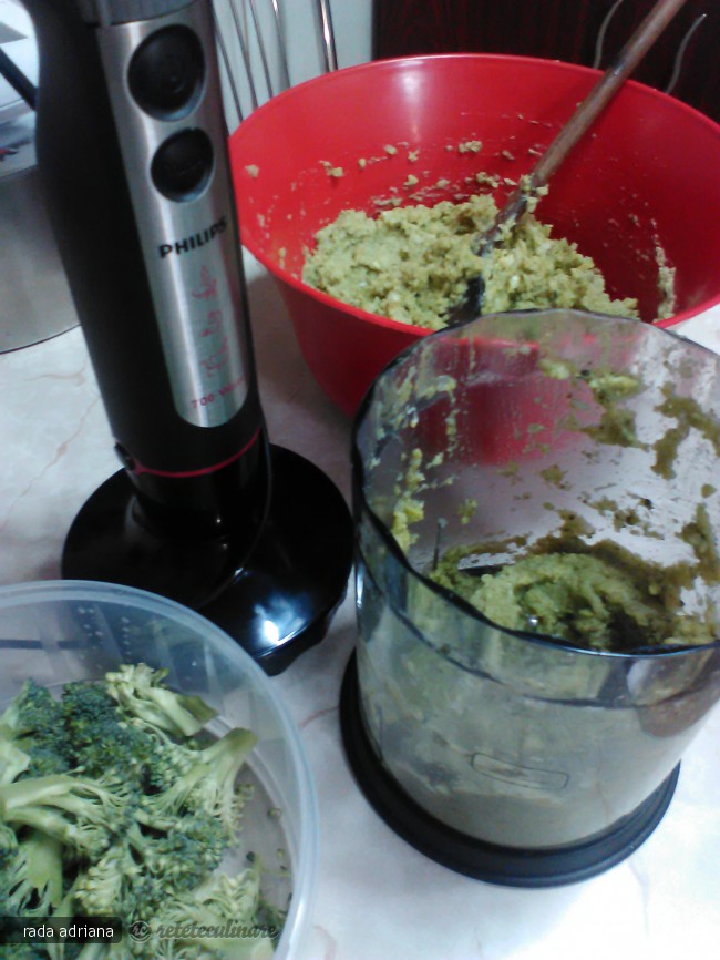 Ficatei de Pui cu Piure de Broccoli