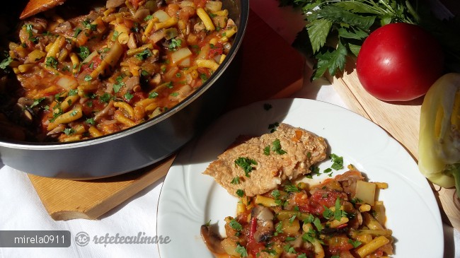 Mancare de Legume de Vara