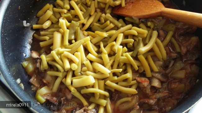 Mancare de Legume de Vara