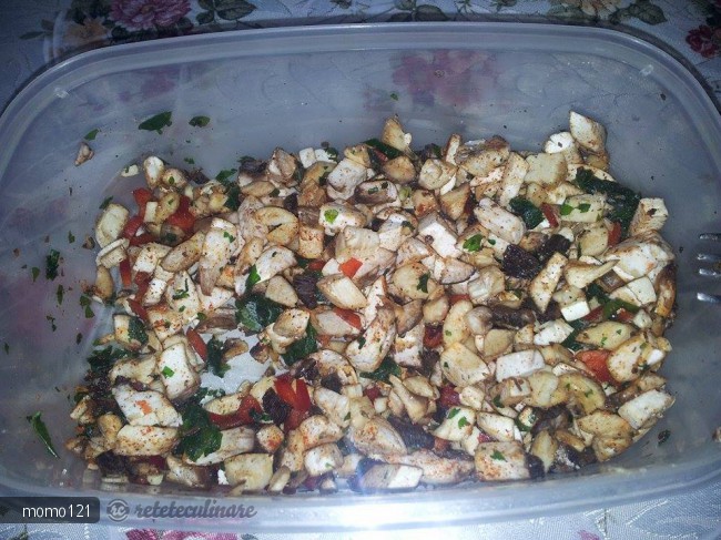 Ciuperci la Cuptor Umplute cu Codite