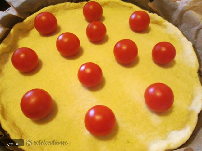 Tarta cu Spanac, Branza si Rosii Cherry