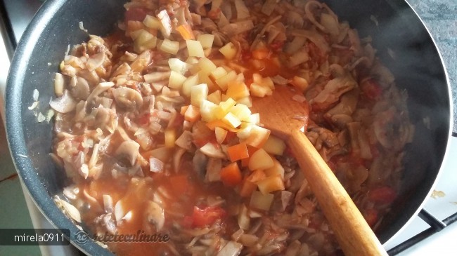 Dovleac Umplut cu Legume