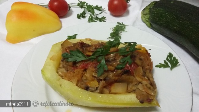Dovleac Umplut cu Legume