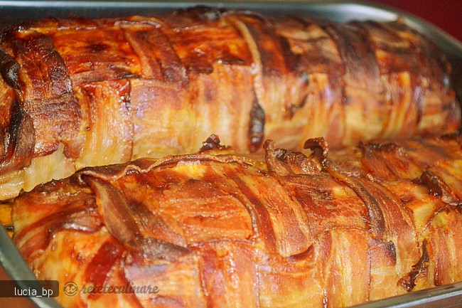 Rulada Festiva de Carne, la Cuptor