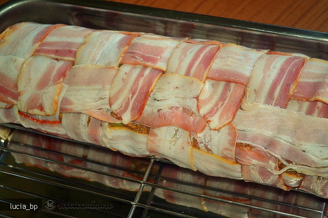 Rulada Festiva de Carne, la Cuptor