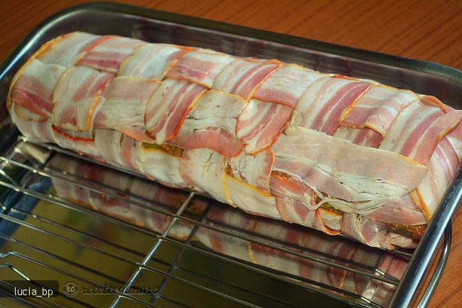 Rulada Festiva de Carne, la Cuptor