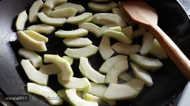 Fusilli cu Legume si Chilli