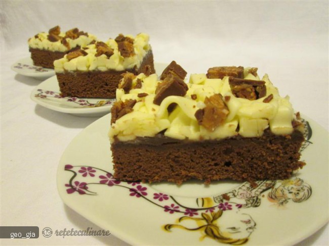 Brownie cu Mascarpone si Caramel