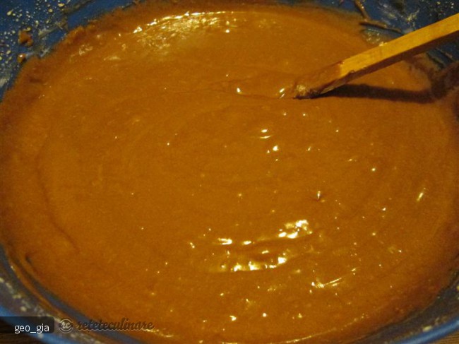 Brownie cu Mascarpone si Caramel