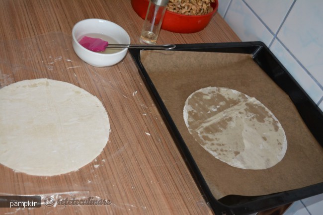 Tortulet din Foi de Placinta cu Crema de Fistic