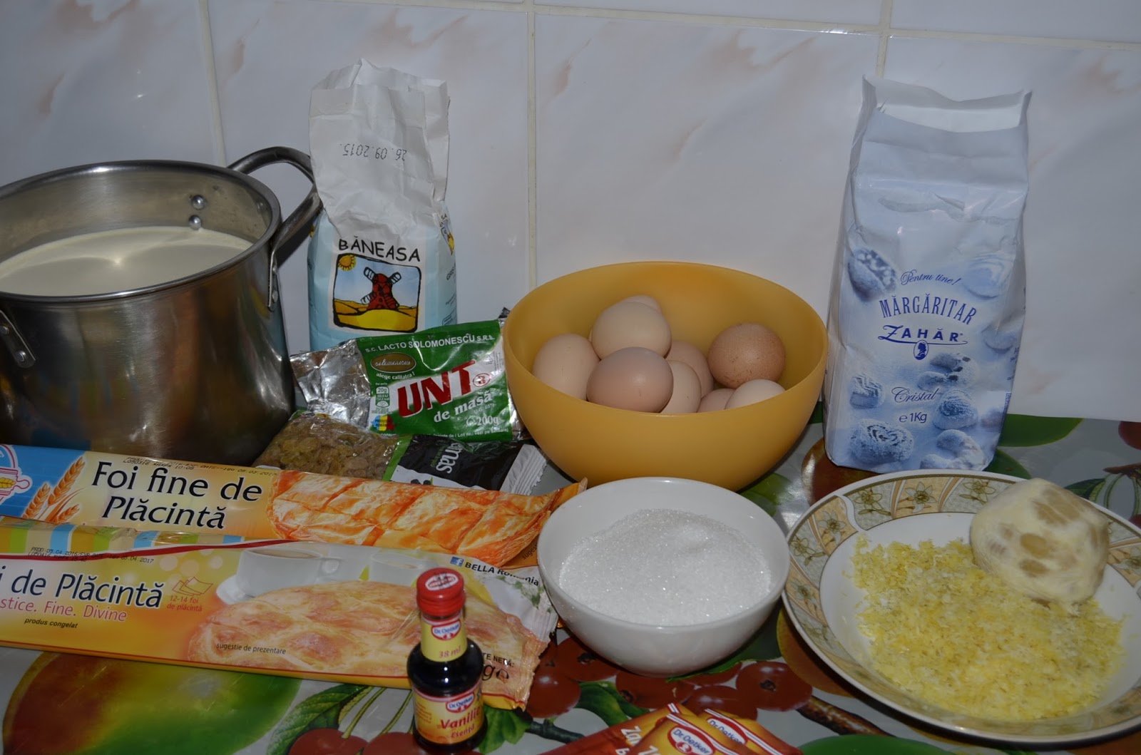 Placinta cu iaurt pregatit in casa