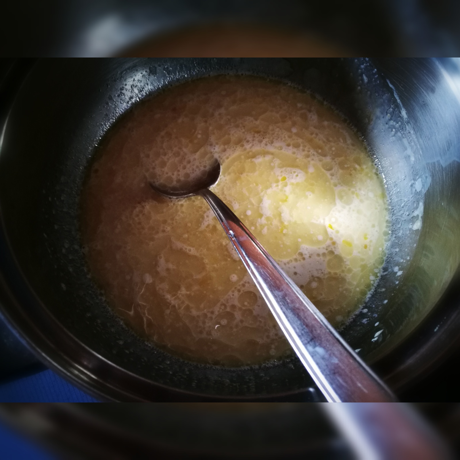 Colac cu urda, stafide si rahat