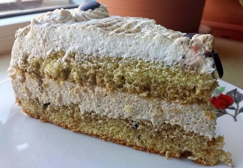 Tort cu crema de ness si iaurt