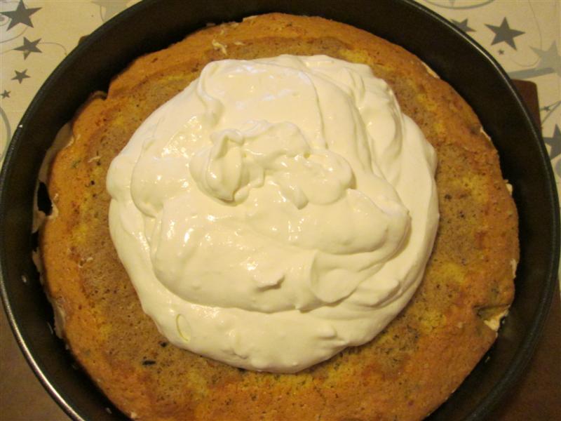 Tort cu crema de ness si iaurt