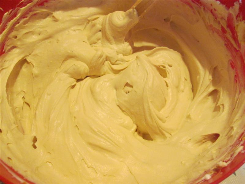 Tort cu crema de ness si iaurt