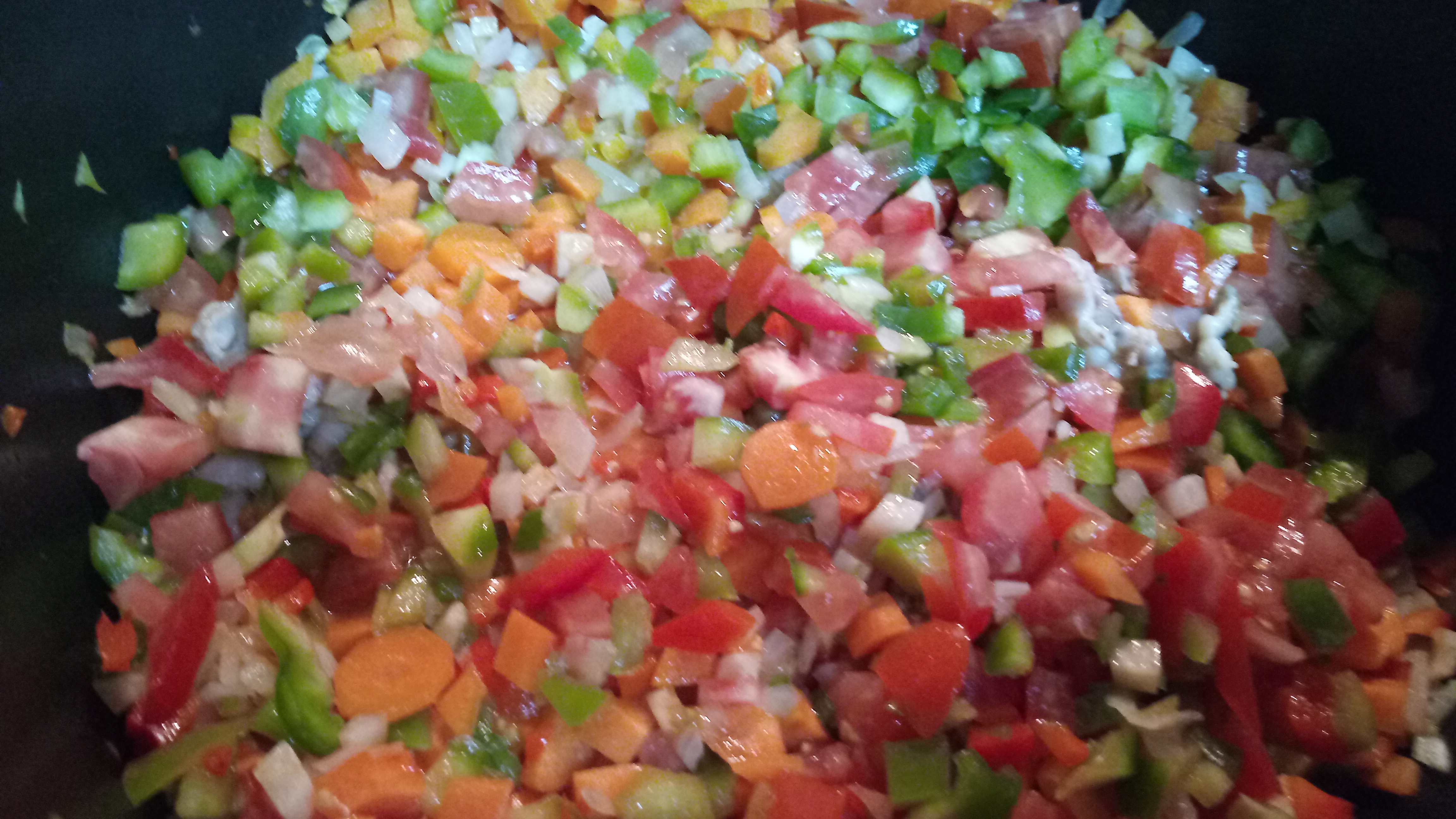 Ciorba moldoveneasca de perisoare, cu legume proaspete, ca la mama acasa..!