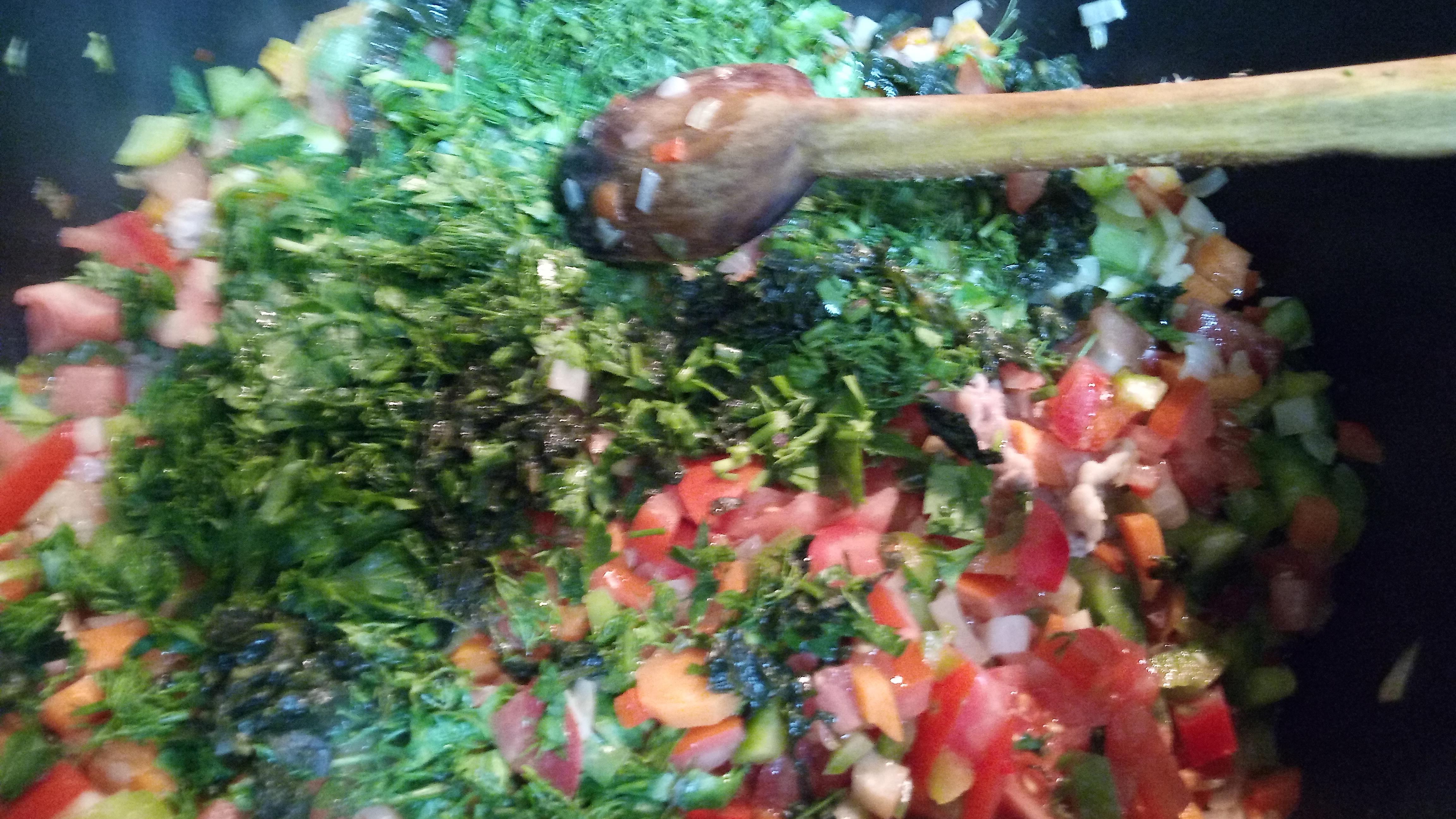 Ciorba moldoveneasca de perisoare, cu legume proaspete, ca la mama acasa..!