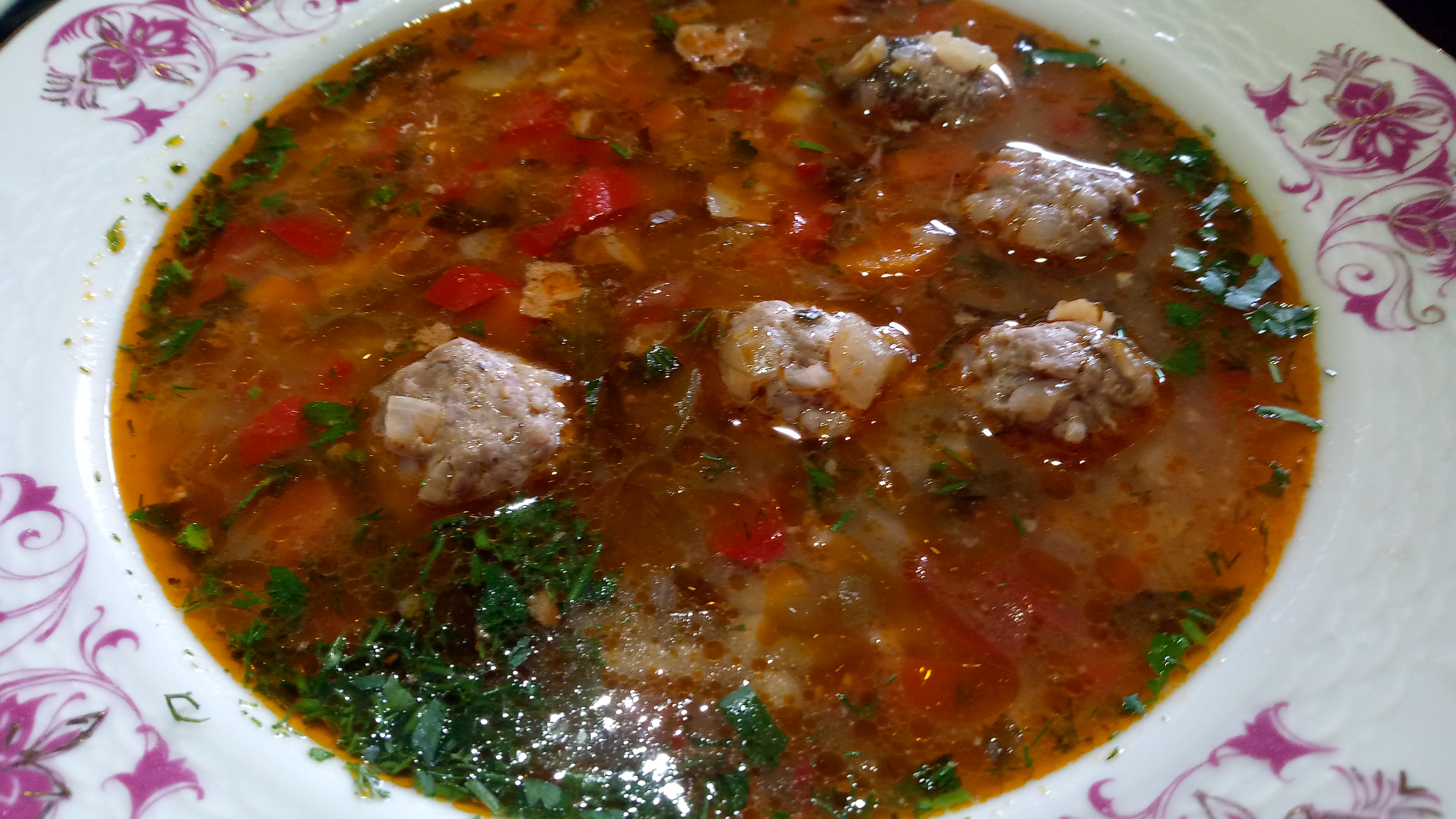 Ciorba moldoveneasca de perisoare, cu legume proaspete, ca la mama acasa..!