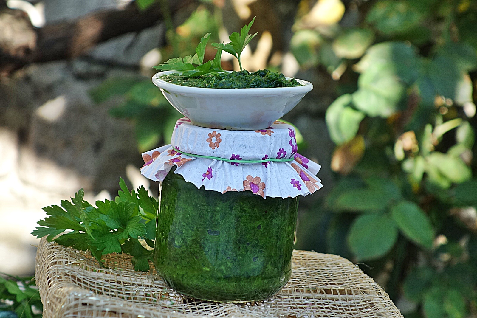 Pesto de patrunjel