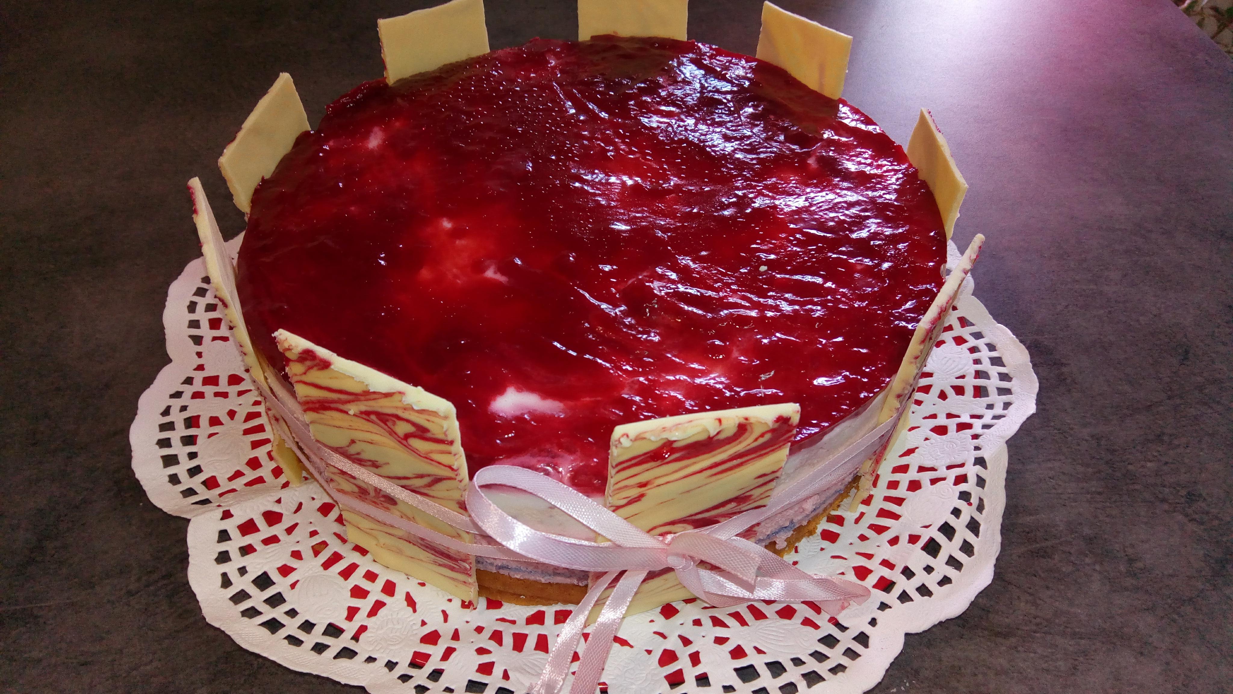 Entremet cu ricotta si zmeura