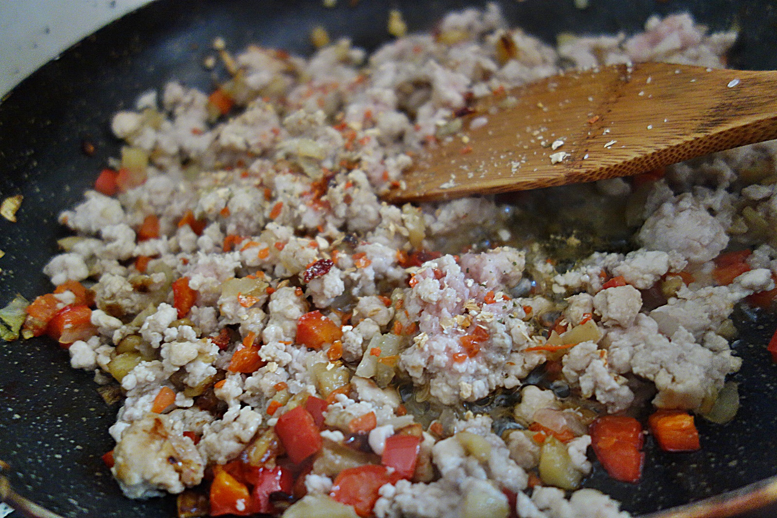 Corabioare din vinete cu Tofu si carne de curcan