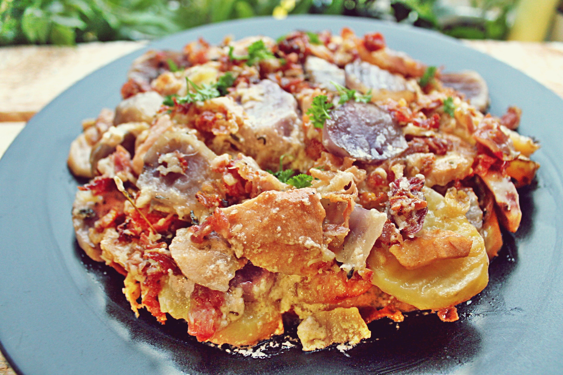 Cartofi si mere gratinate la slow cooker Crock Pot