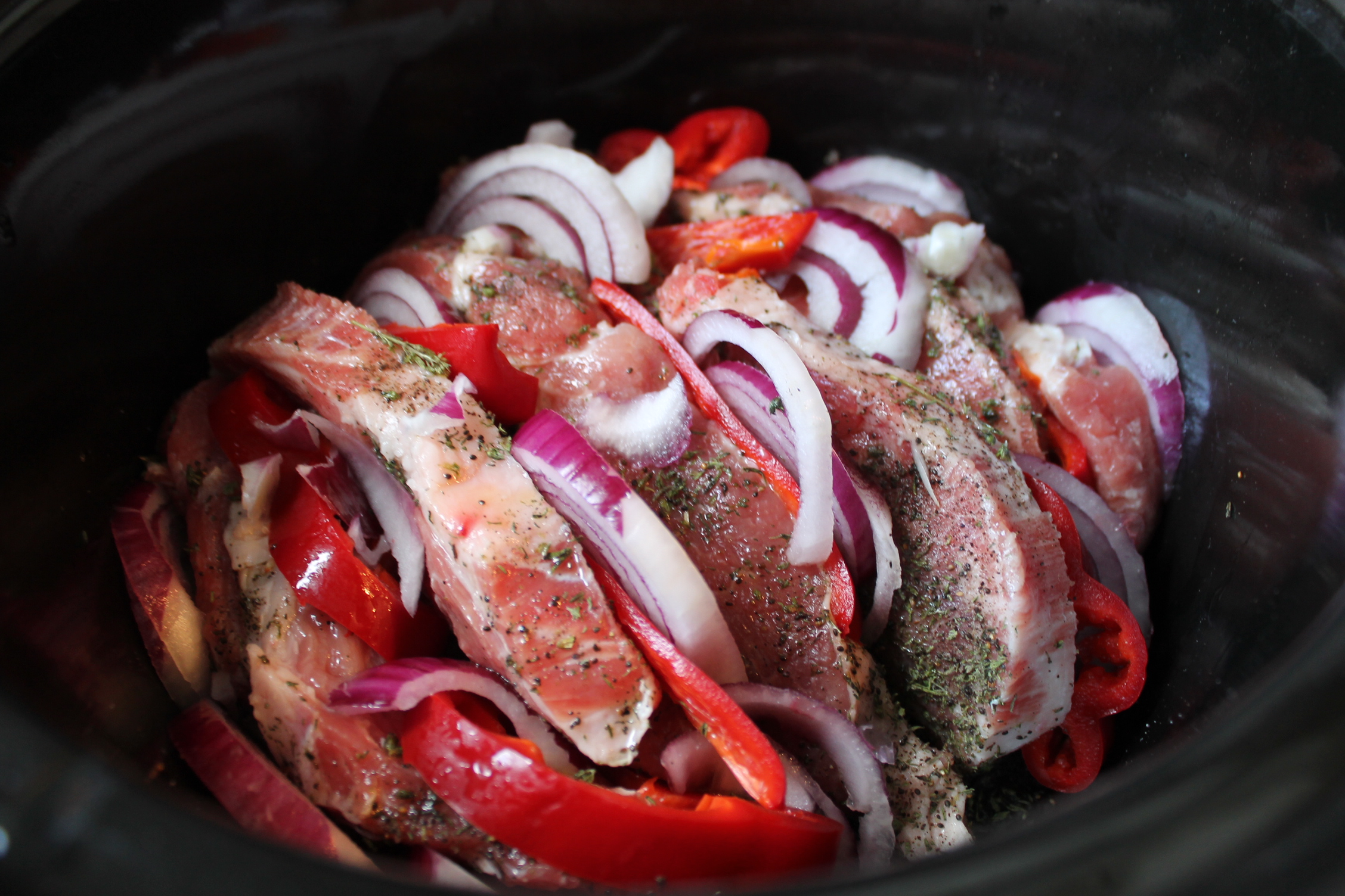Ceafa de porc gatita la slow cooker Crock Pot