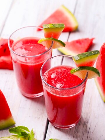 Smoothie de pepene rosu