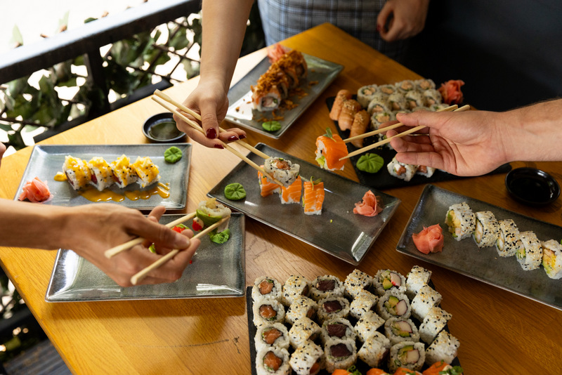 Minivacanță culinară în Asia:  de la colțunași chinezești la copane de înghețată  Asia Food Fest are loc între 22 și 24 mai, în Parcul Titan