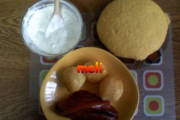 Ciolan Afumat cu Cartofi la Cuptor
