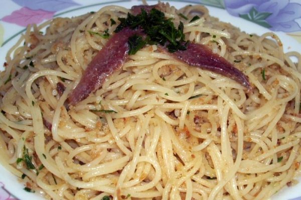 Spaghete cu Hamsii si Pesmet