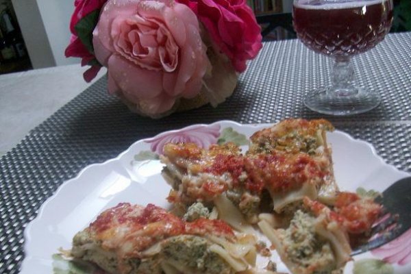 Lasagna cu Branza si Spanac (Spinach And Cheese Lasagna)