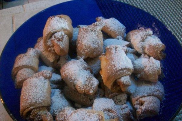 Cornulete cu Gem si Nuca