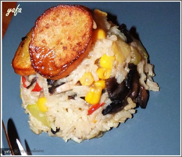 Orez cu Legume Ii Mancaruri cu legume si zarzavaturi Reteteculinare.RO