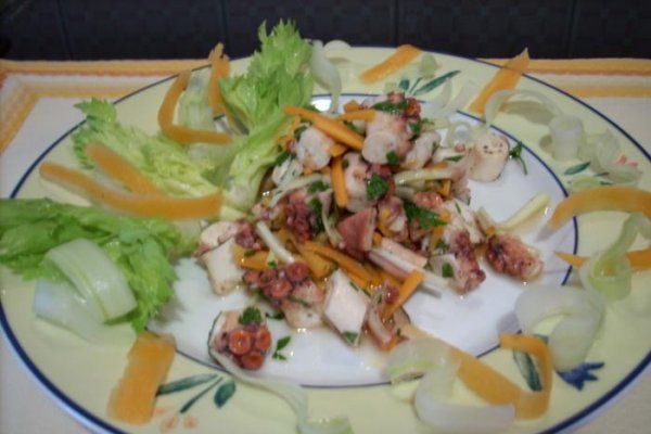 Salata de caracatita (polipo)