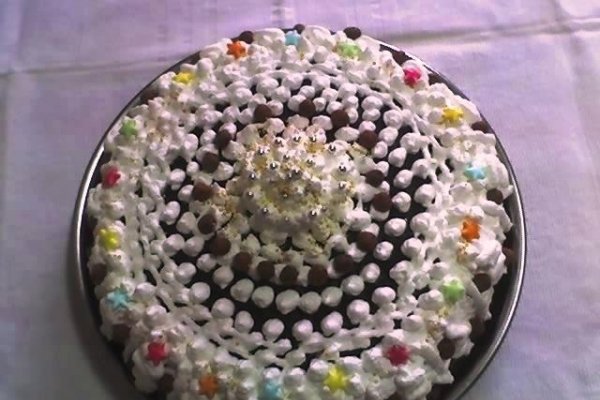 Tort cu crema de cacao