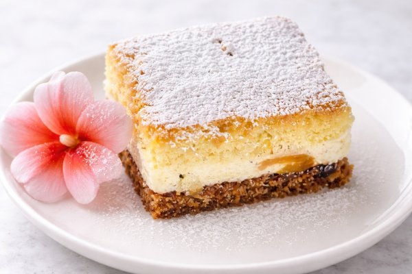 Prajitura Cu Crema De Branza Si Caise