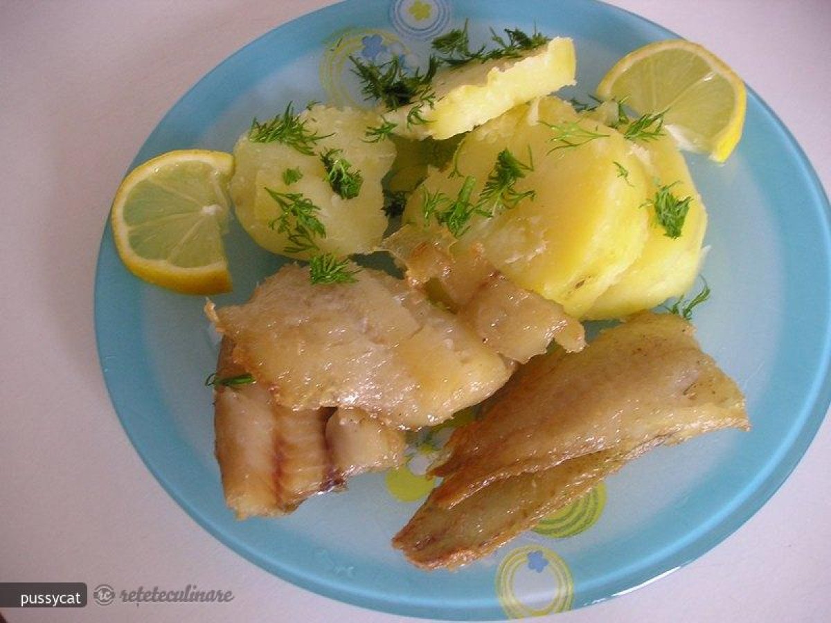 File de Cod cu Cartofi | Mancaruri cu peste | Reteteculinare.RO