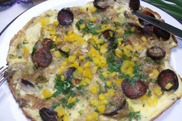 Omleta Taraneasca (Country-style Omelette)