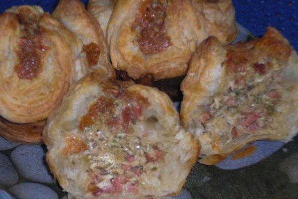 `Flori` umplute