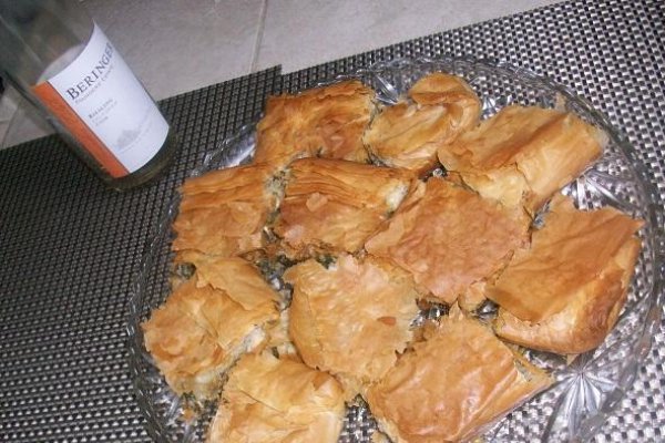 Spanakopita (Placinta Greceasca cu Spanac)