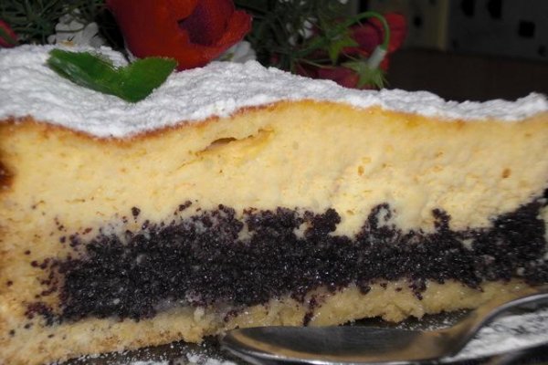 Tarta cu Mac si Crema de Branza