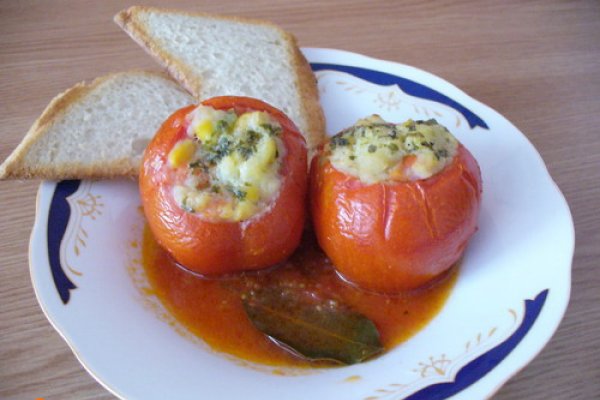 Rosii umplute cu peste si legume