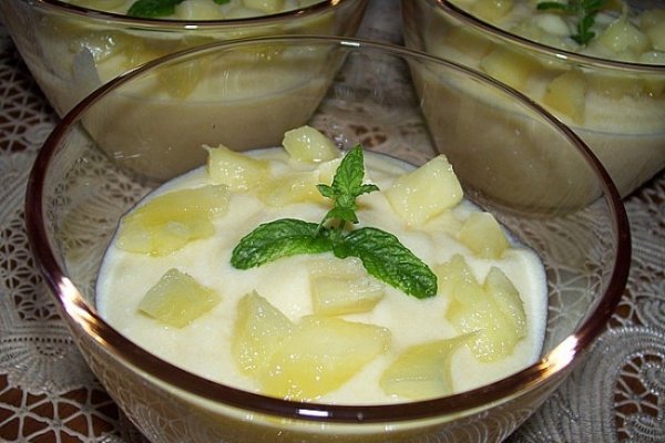 Mousse de Mango cu Iaurt Grecesc