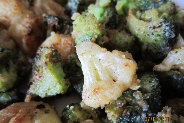 Conopida & Broccoli cu Parmezan