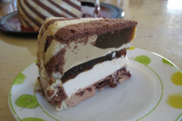 Tort cu 5 Creme si Blat Dungat
