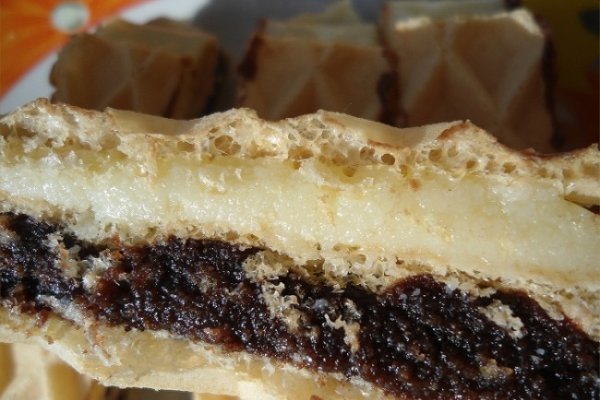 Napolitana cu Doua Creme