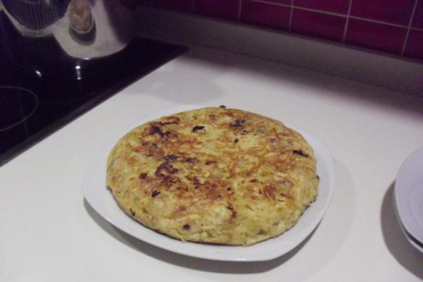 Omleta Spaniola - Tortilla de Patatas Y Cebolla